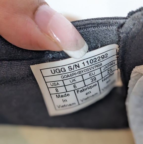 Ugg leather slidders - Picture 8 of 16